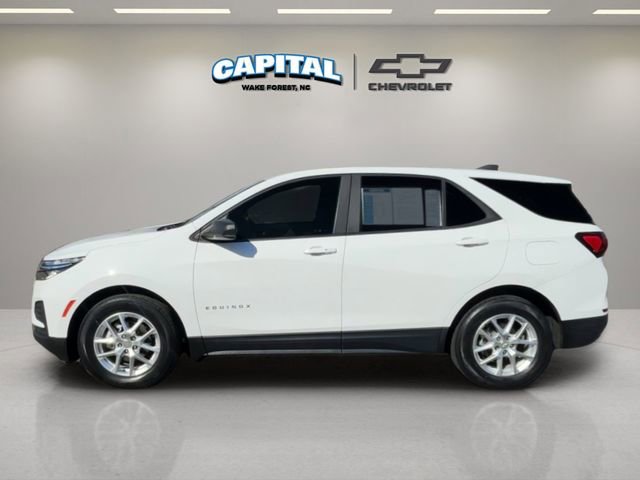 Certified 2022 Chevrolet Equinox LS w/ LS Convenience Package image 2