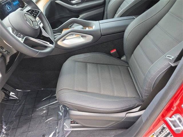 Certified 2025 Mercedes-Benz GLS 450 4MATIC image 25