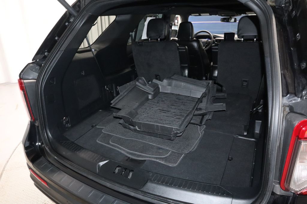 Certified 2023 Ford Explorer ST w/ Equipment Group 401A image 21