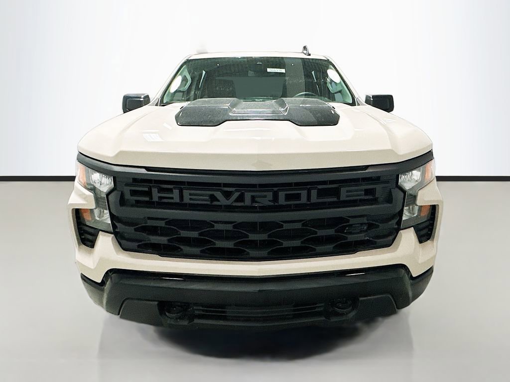 New 2026 Chevrolet Silverado 1500 Custom Trail Boss w/ Dark Appearance Package image 4
