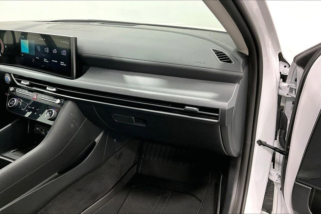 New 2026 BMW X1 xDrive28i w/ Convenience Package AWD/4WD image 18