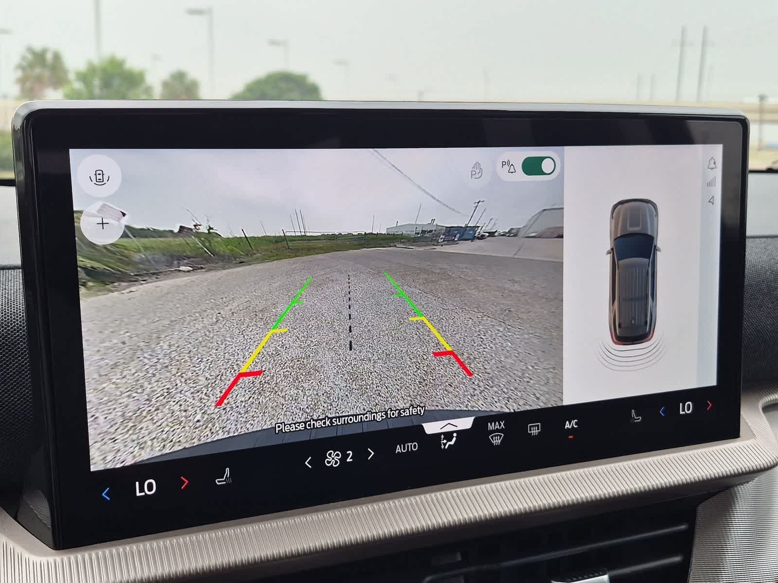 New 2025 Ford Explorer Active RWD image 15