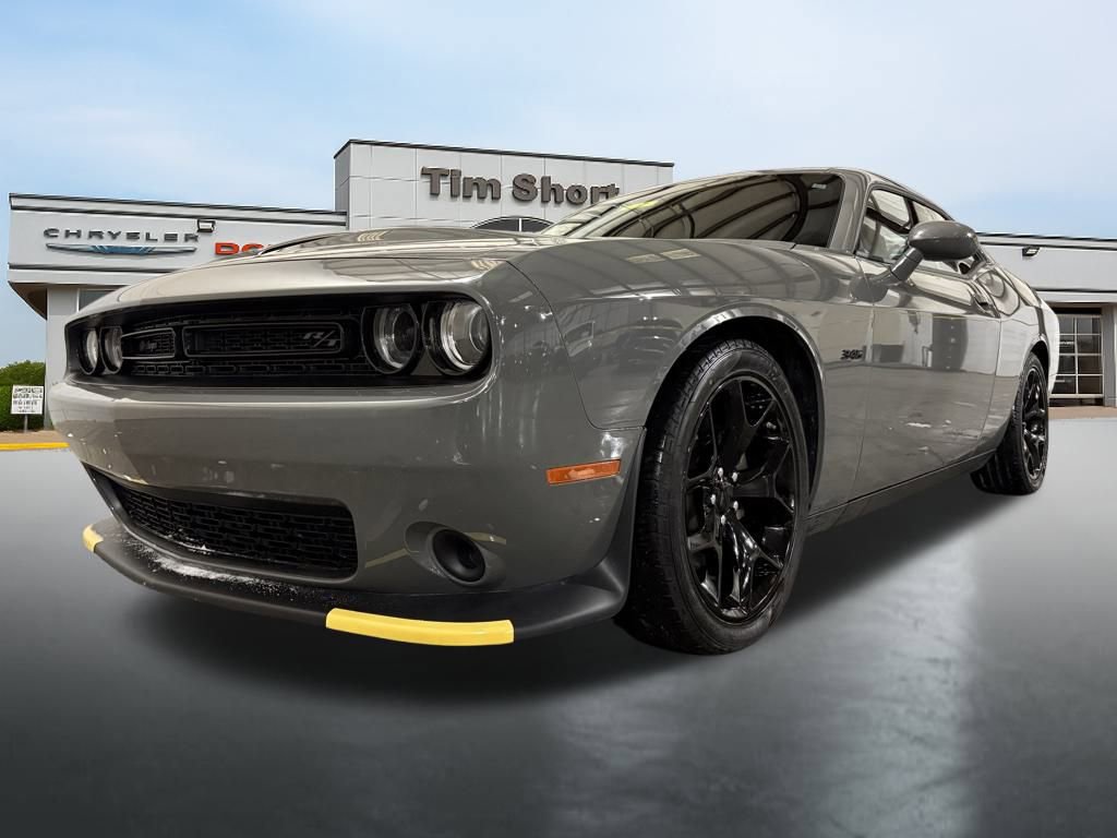 Used 2023 Dodge Challenger R/T w/ Blacktop Package image 10