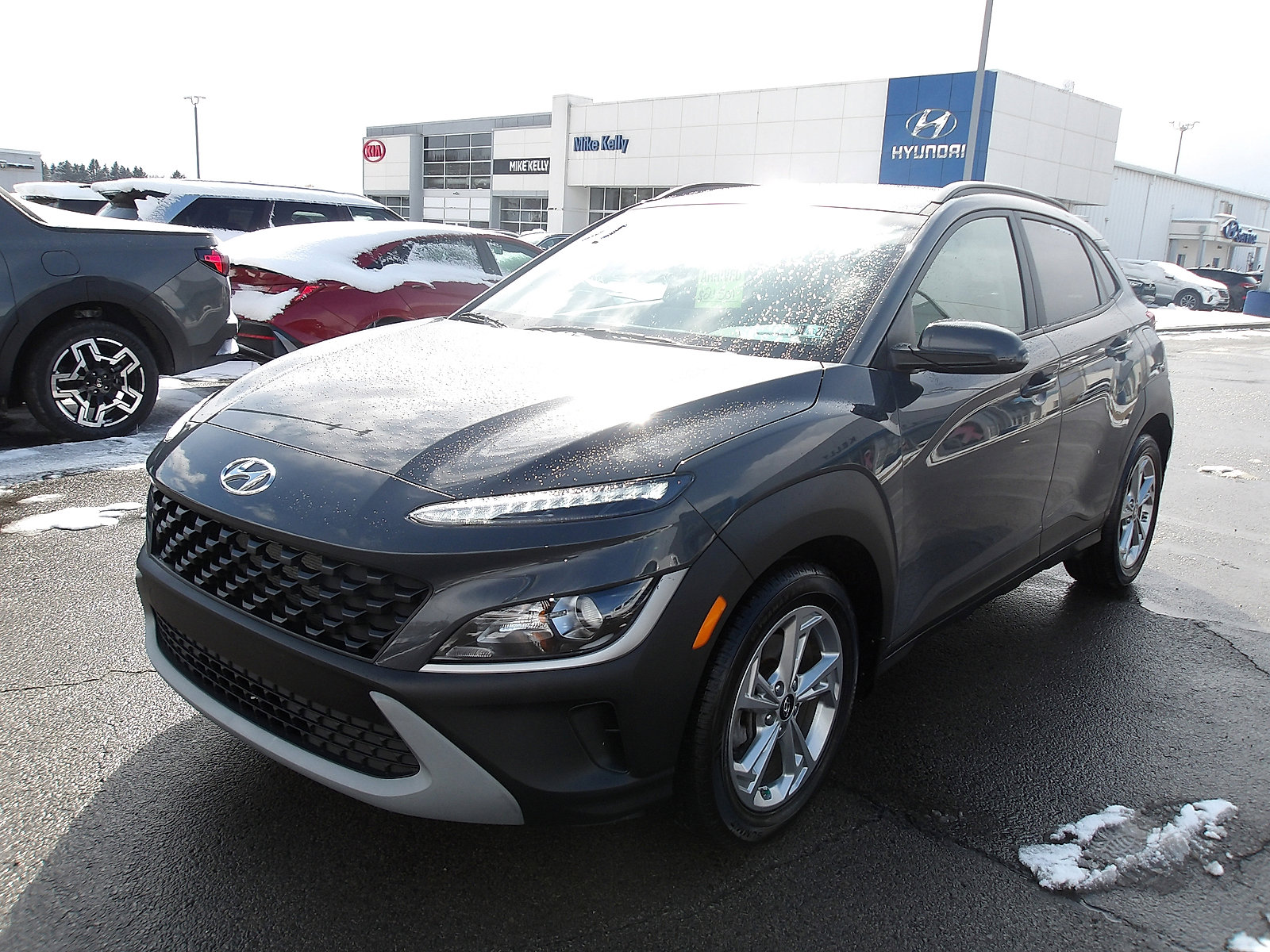 Used 2023 Hyundai Kona SEL w/ Cargo Package AWD/4WD image 3