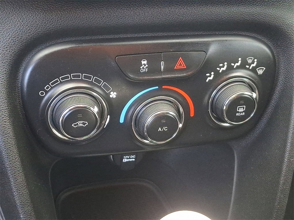 Used 2015 Dodge Dart SE w/ Convenience Group image 15