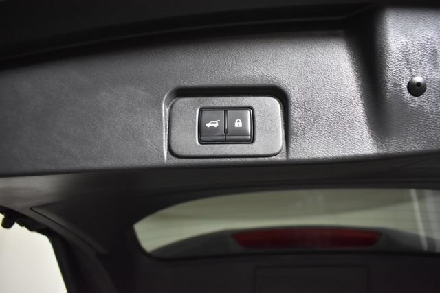 Used 2023 Nissan Rogue SL AWD/4WD image 29