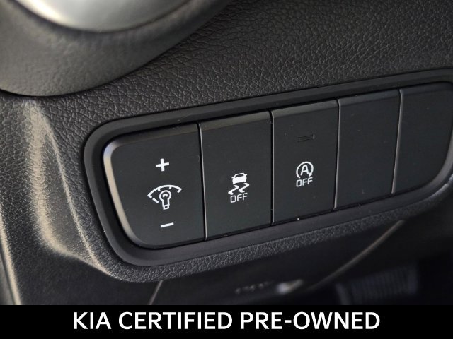 Certified 2025 Kia Soul LX w/ LX Technology Package FWD image 18