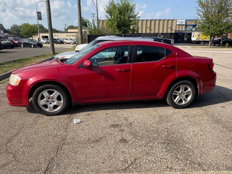 Used 2012 Dodge Avenger SXT