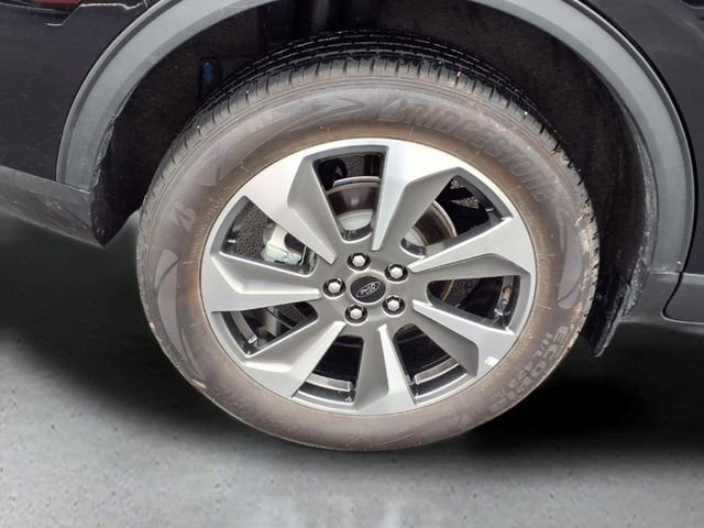 Used 2024 Ford Escape Platinum AWD/4WD image 9