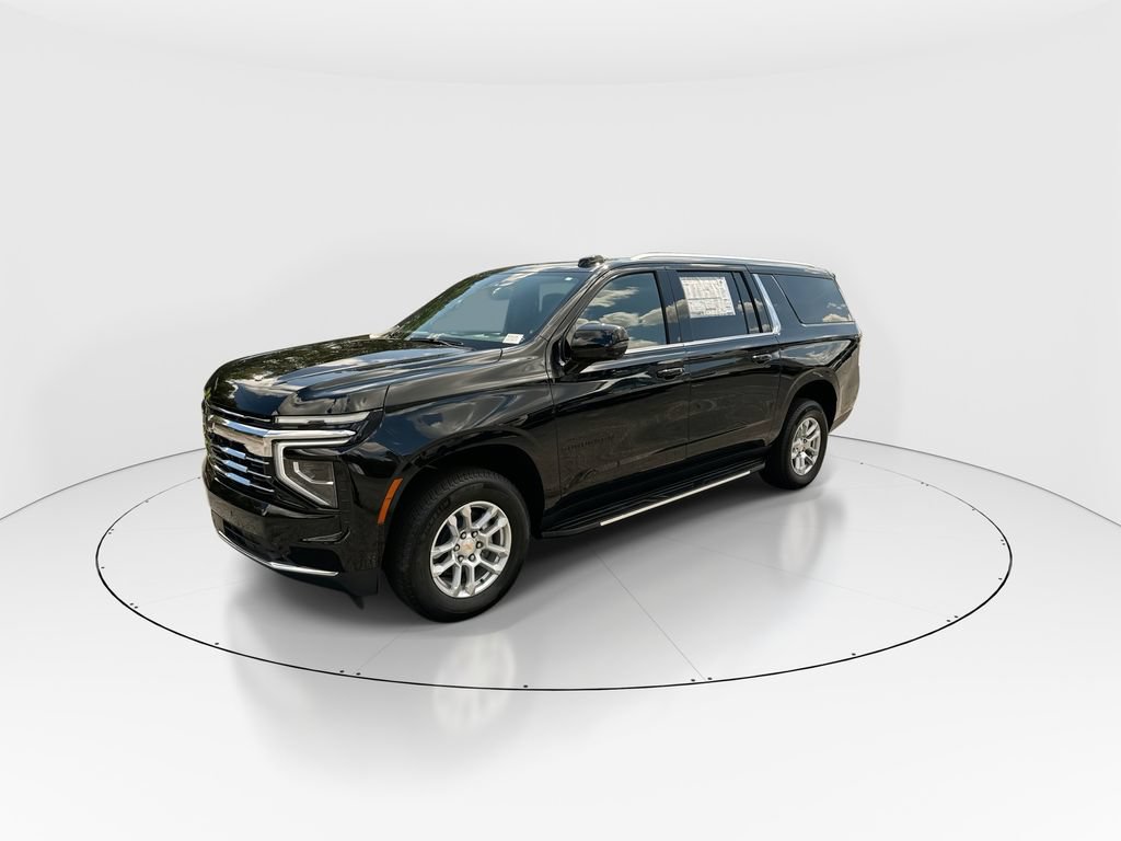 New 2026 Chevrolet Suburban LT w/ Comfort Package AWD/4WD image 4
