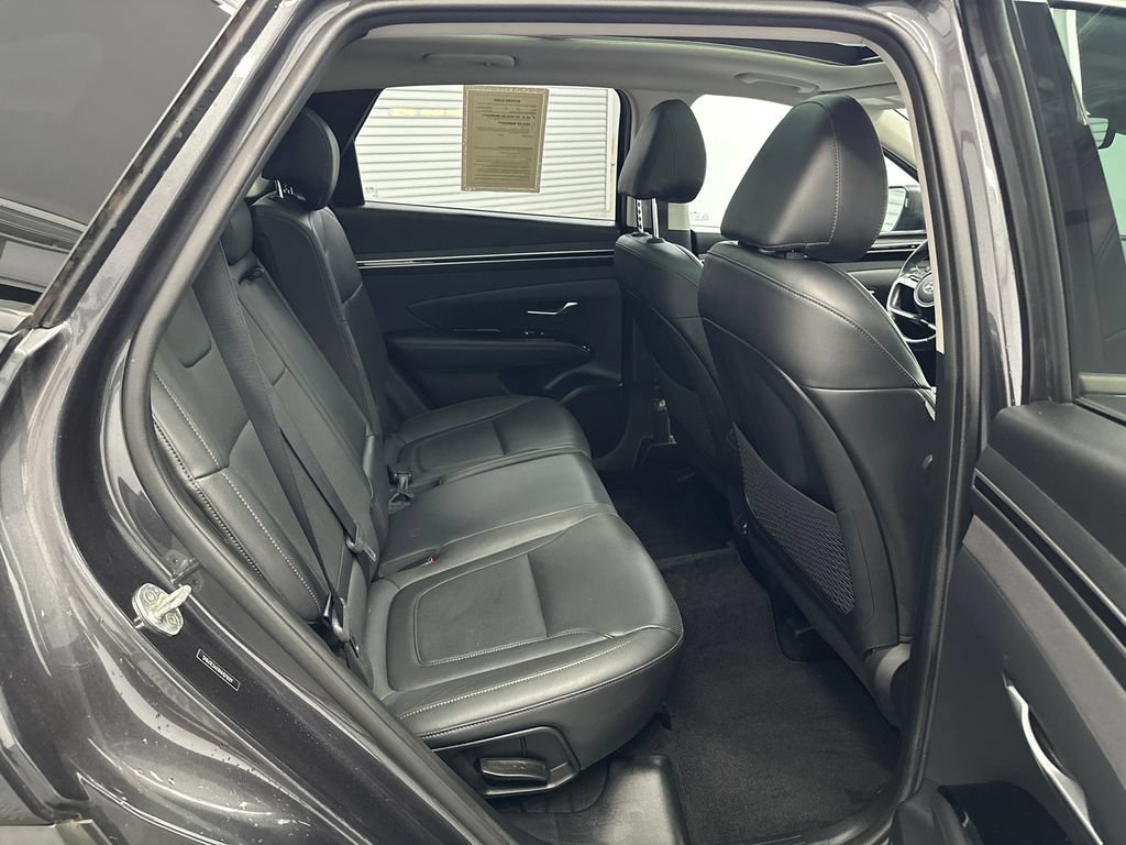 Used 2022 Hyundai Tucson Limited FWD image 17
