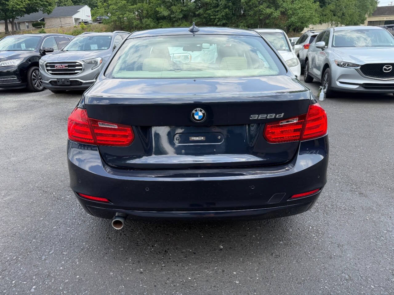 Used 2014 BMW 328d xDrive Sedan w/ Driver Assistance Package AWD/4WD image 11