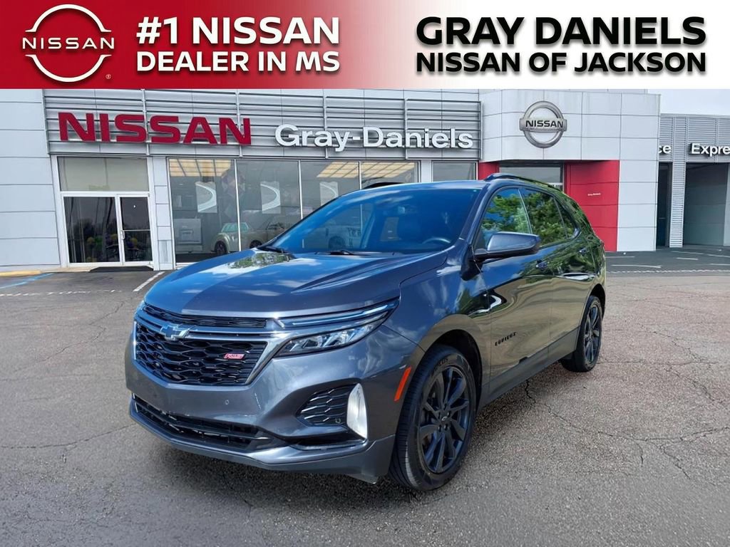 Used 2022 Chevrolet Equinox RS w/ LPO, Floor Liner Package AWD/4WD image 3