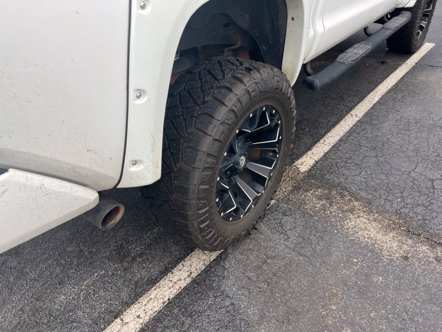 Used 2019 Toyota Tundra SR5 w/ SR5 Upgrade Package AWD/4WD image 14