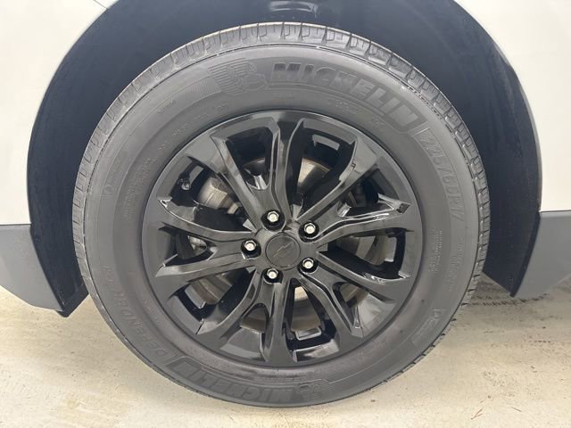 Used 2019 Chevrolet Equinox LT w/ LPO, Cargo Package image 35