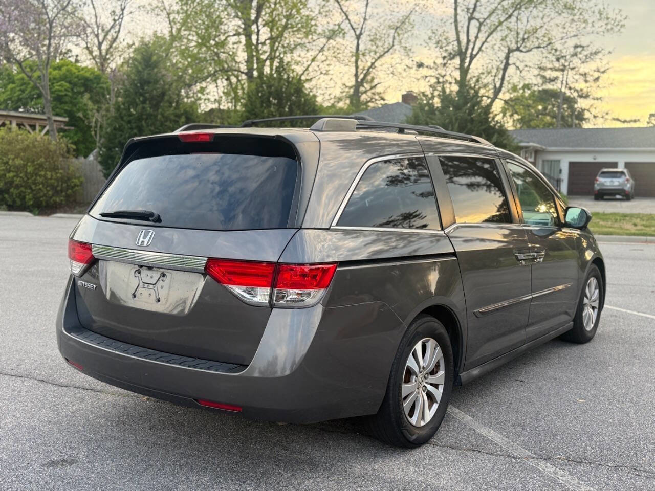 Used 2014 Honda Odyssey EX image 10