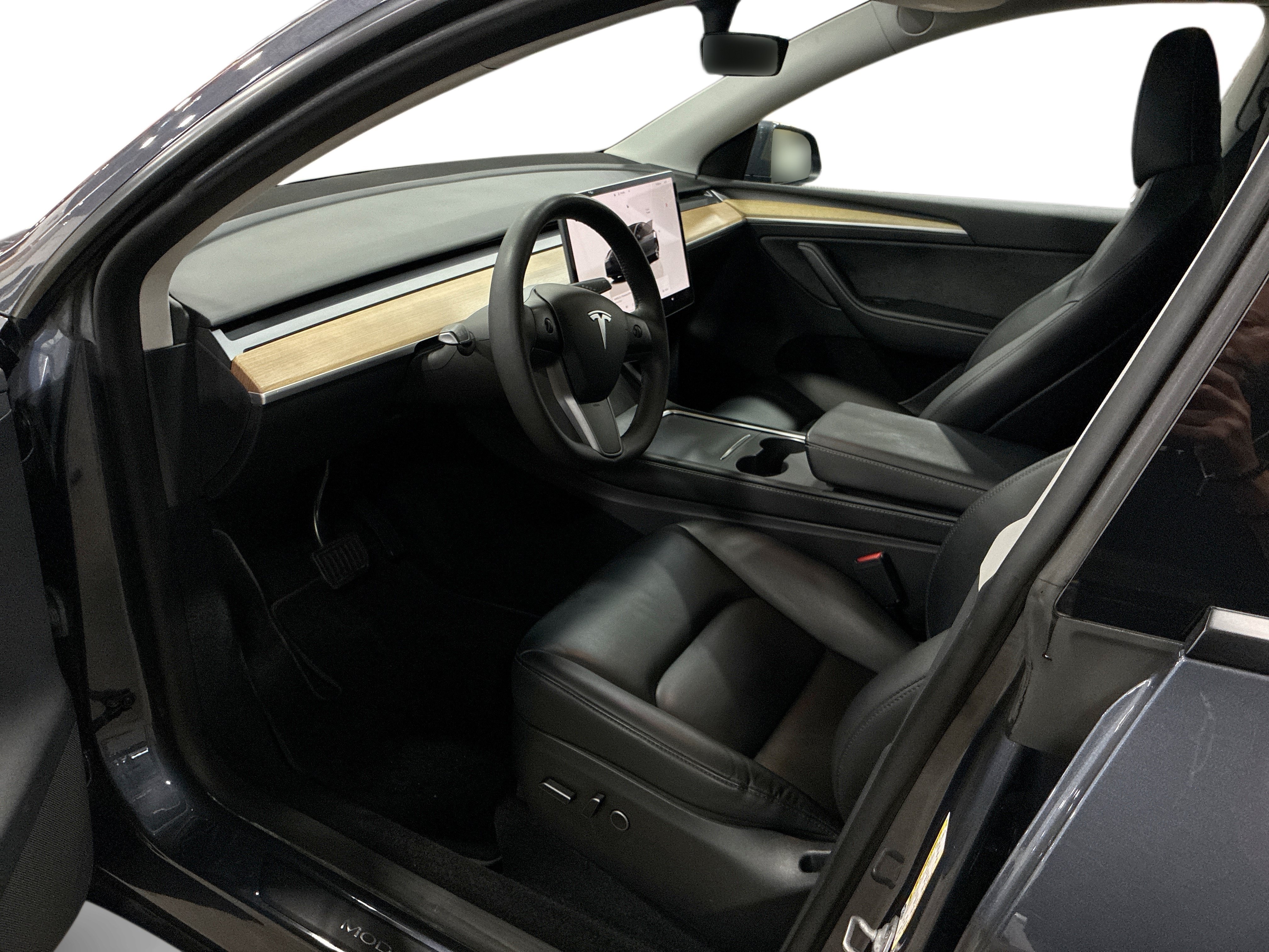 Certified 2023 Tesla Model Y AWD image 9