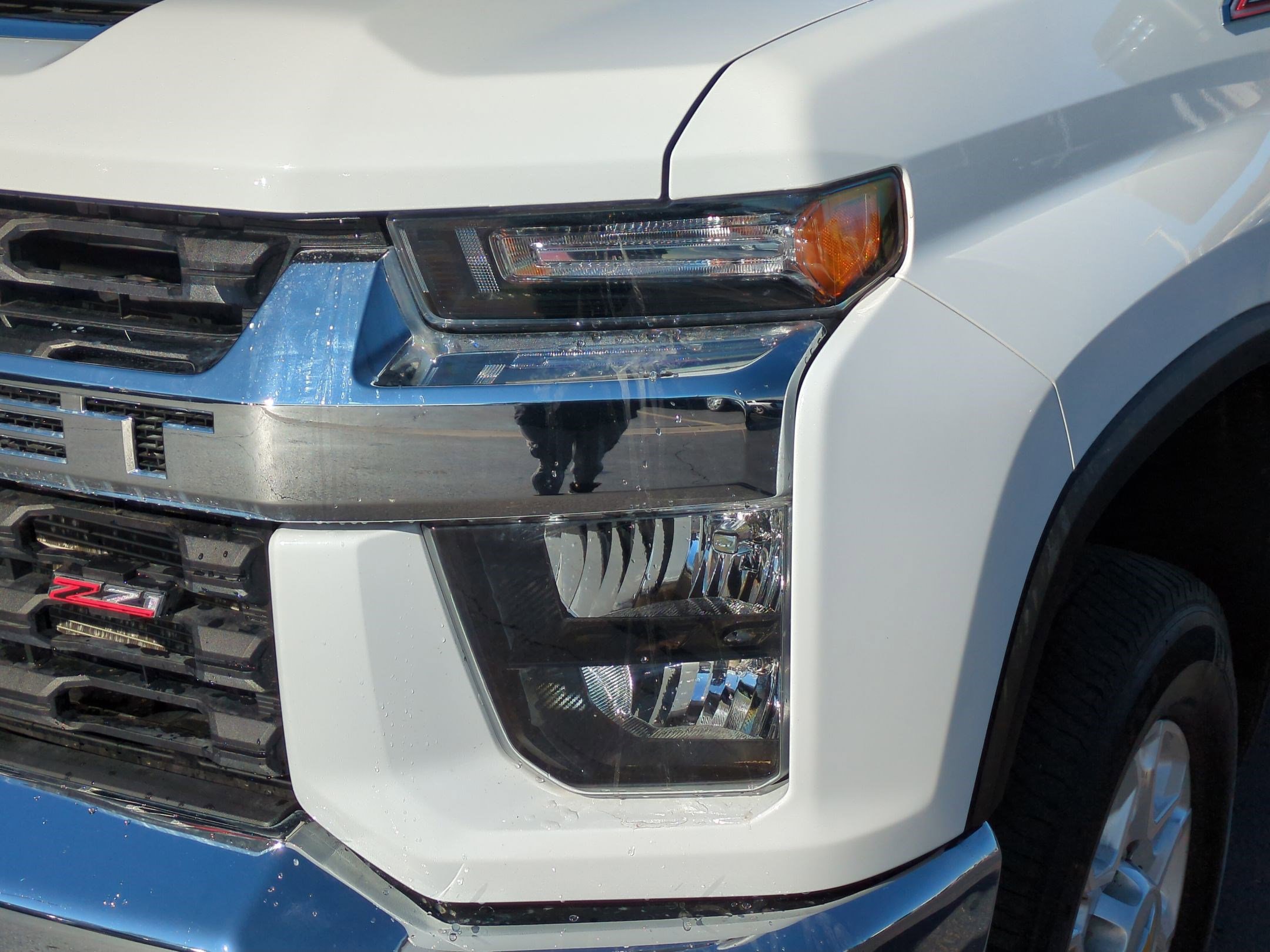 Used 2023 Chevrolet Silverado 2500 LT image 10