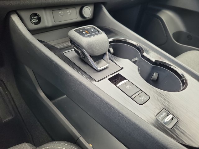 Certified 2026 Nissan Rogue SV FWD image 27