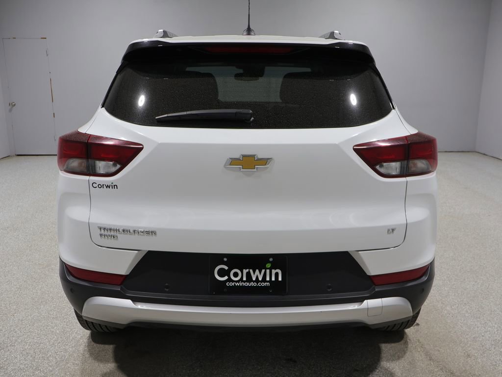 Used 2024 Chevrolet TrailBlazer LT w/ Convenience Package image 3