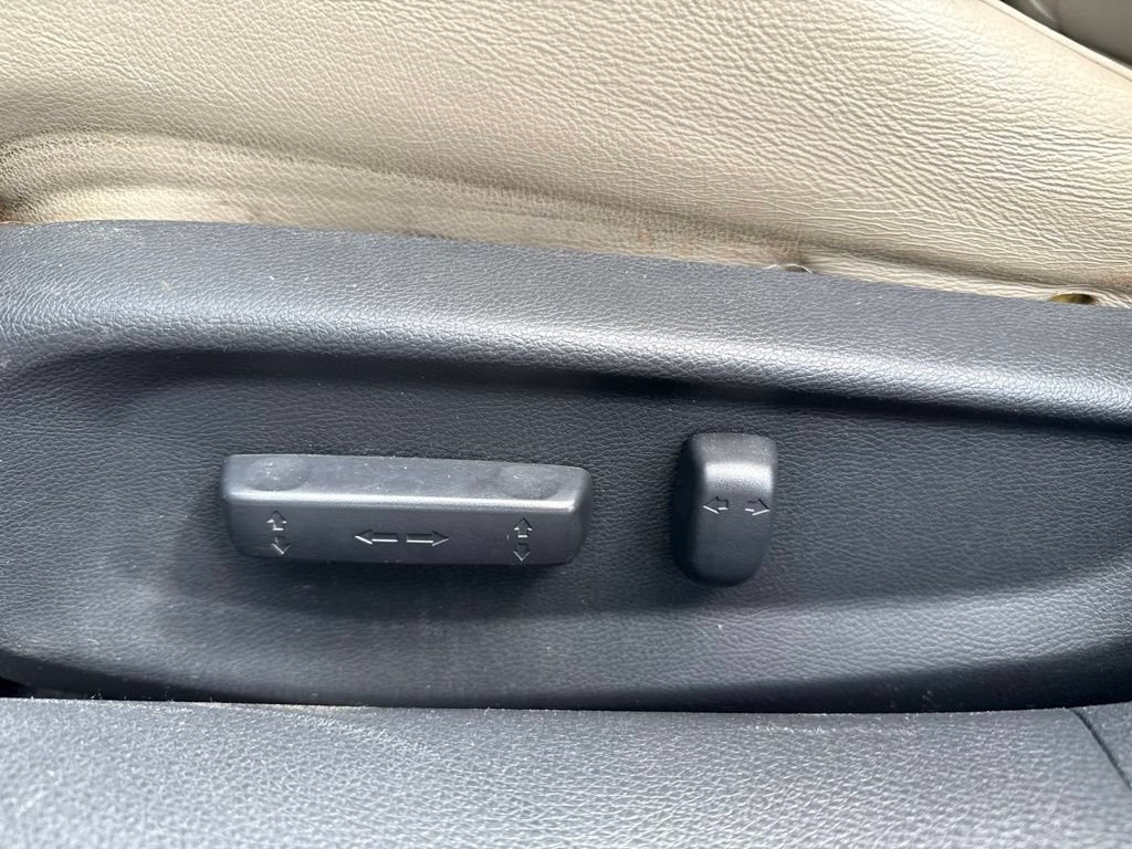 Used 2016 Honda Civic Touring image 18