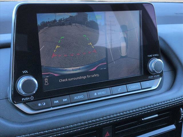 Used 2021 Nissan Rogue SV image 13