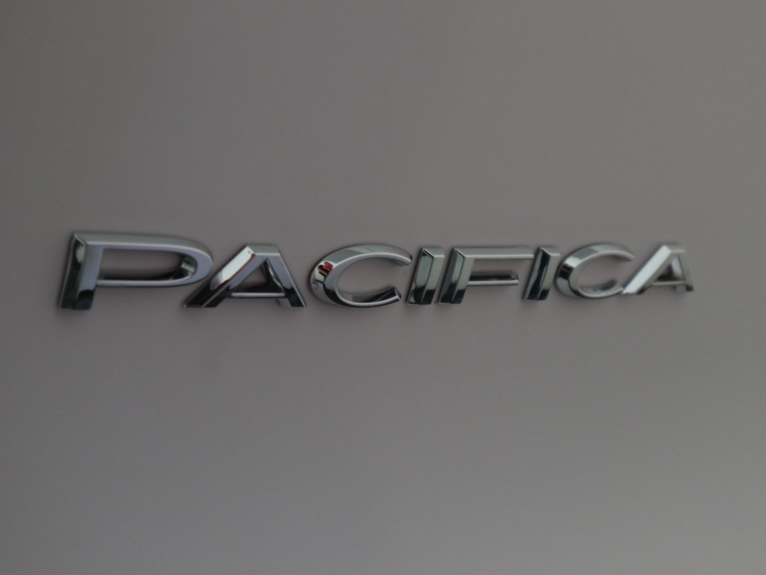 New 2026 Chrysler Pacifica Select image 37