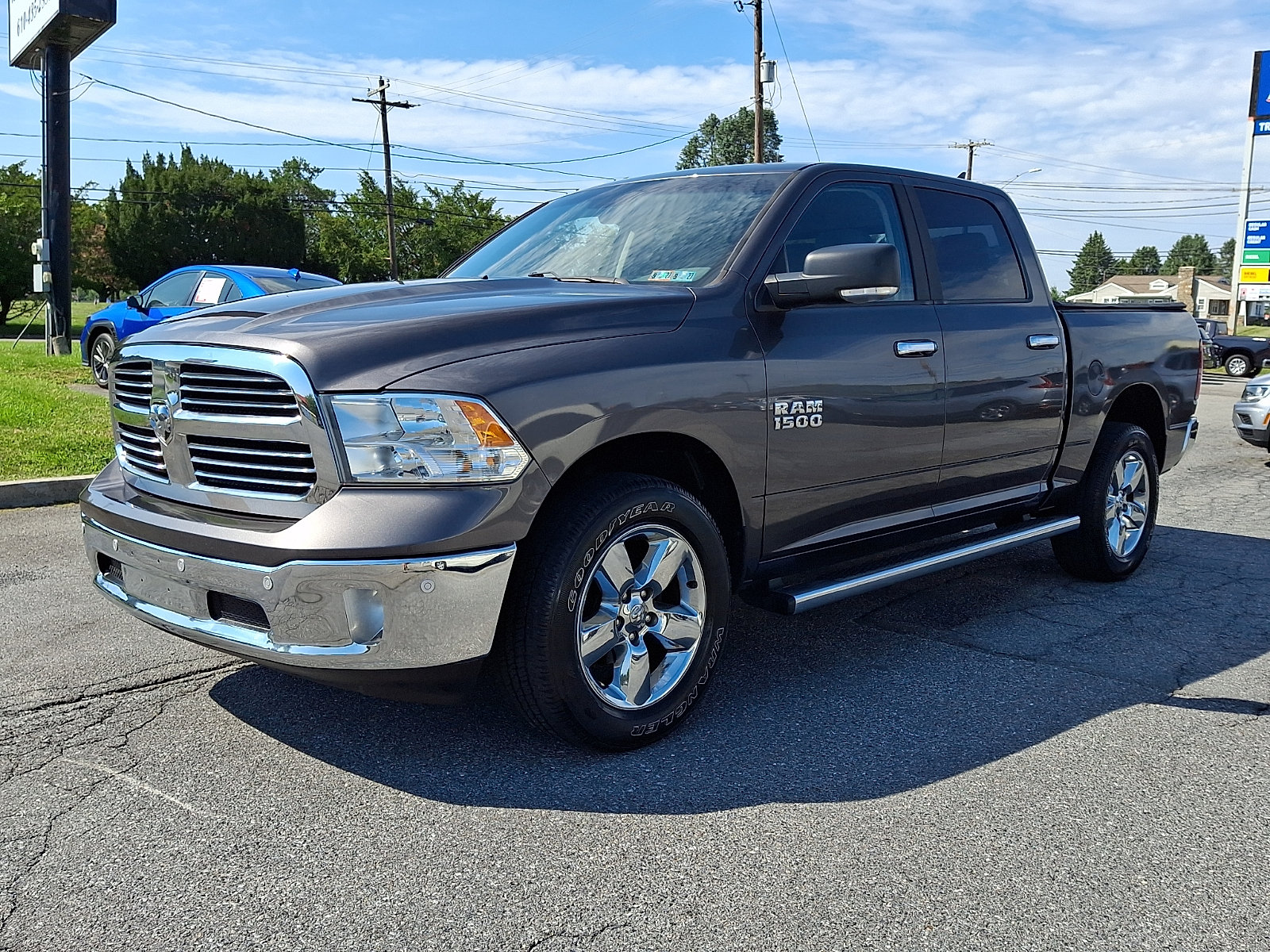 Used 2018 RAM 1500 Big Horn AWD/4WD image 3