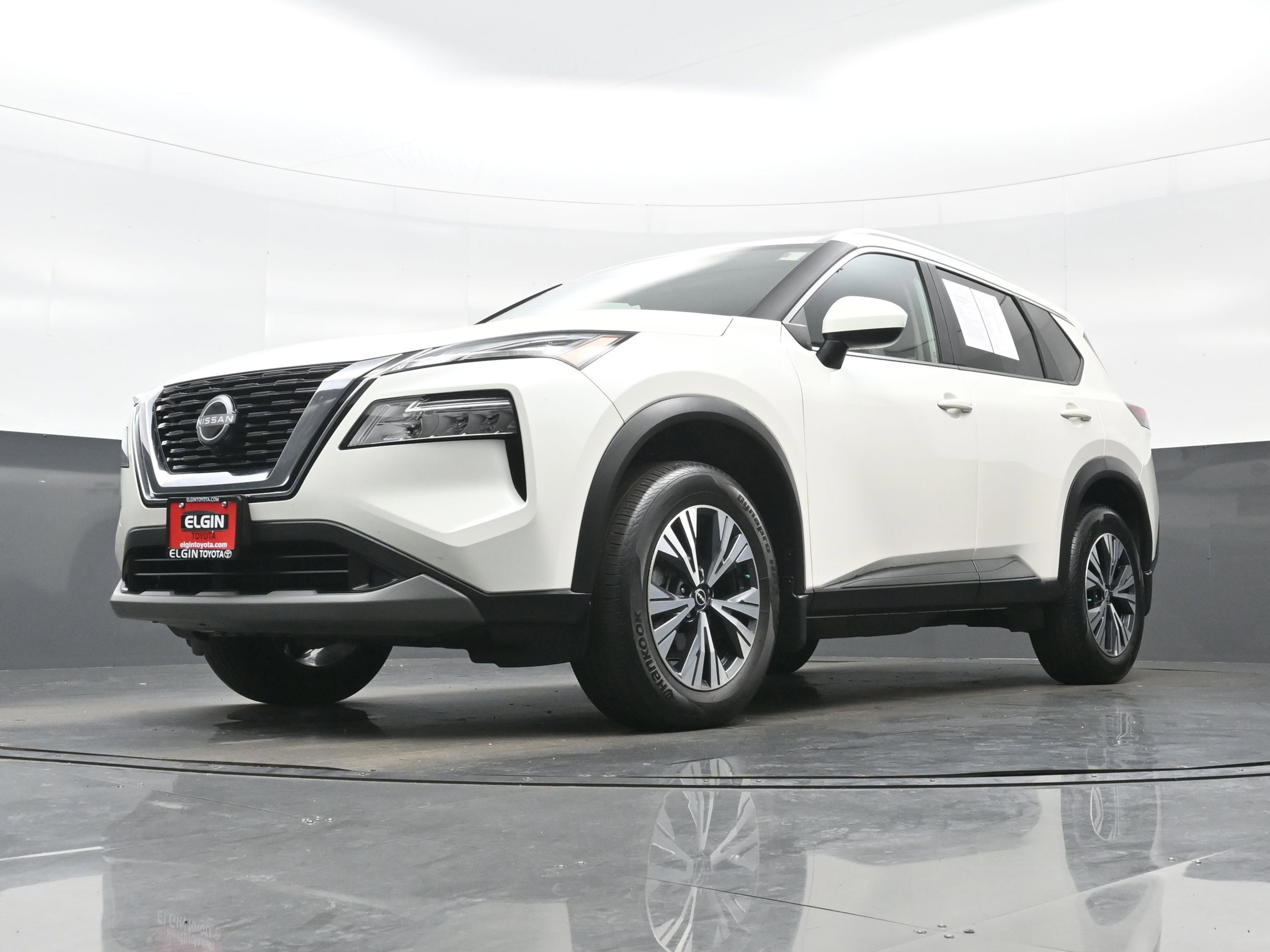 Used 2023 Nissan Rogue SV w/ SV Premium B Package AWD/4WD image 30