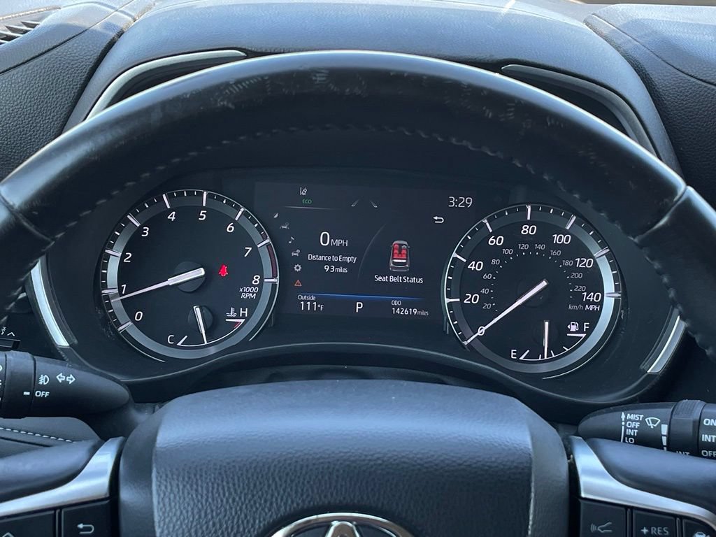 Used 2021 Toyota Highlander XLE FWD image 15