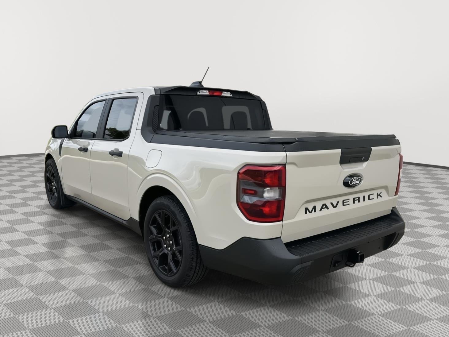 Used 2025 Ford Maverick XLT w/ Black Appearance Package AWD/4WD image 7