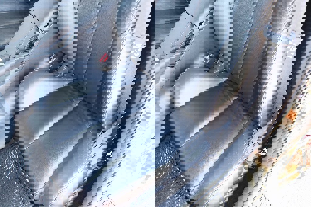 Used 2012 Mitsubishi Eclipse GT image 10