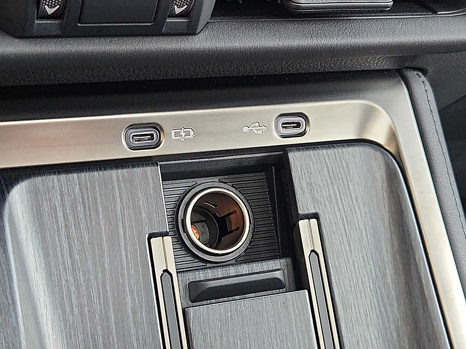 Used 2024 Lexus GX 550 w/ Accessory Package (Z1) AWD/4WD image 26