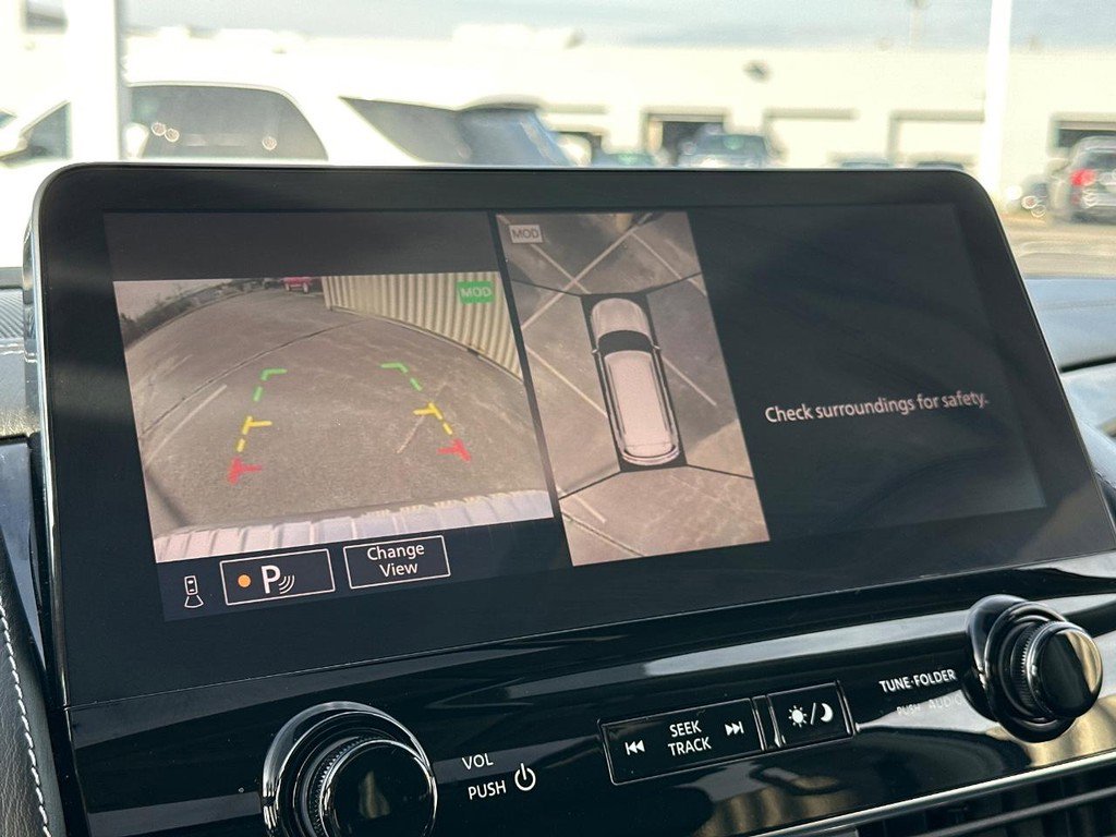 Used 2023 INFINITI QX80 Luxe w/ Cargo Package image 30