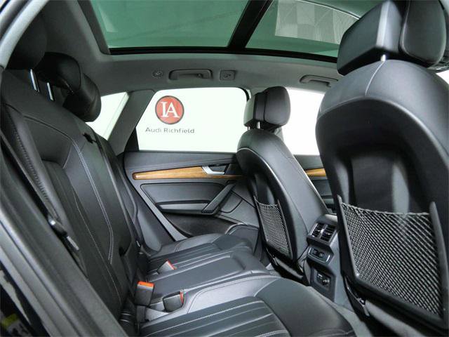 Used 2023 Audi Q5 2.0T Premium w/ Convenience Package image 13