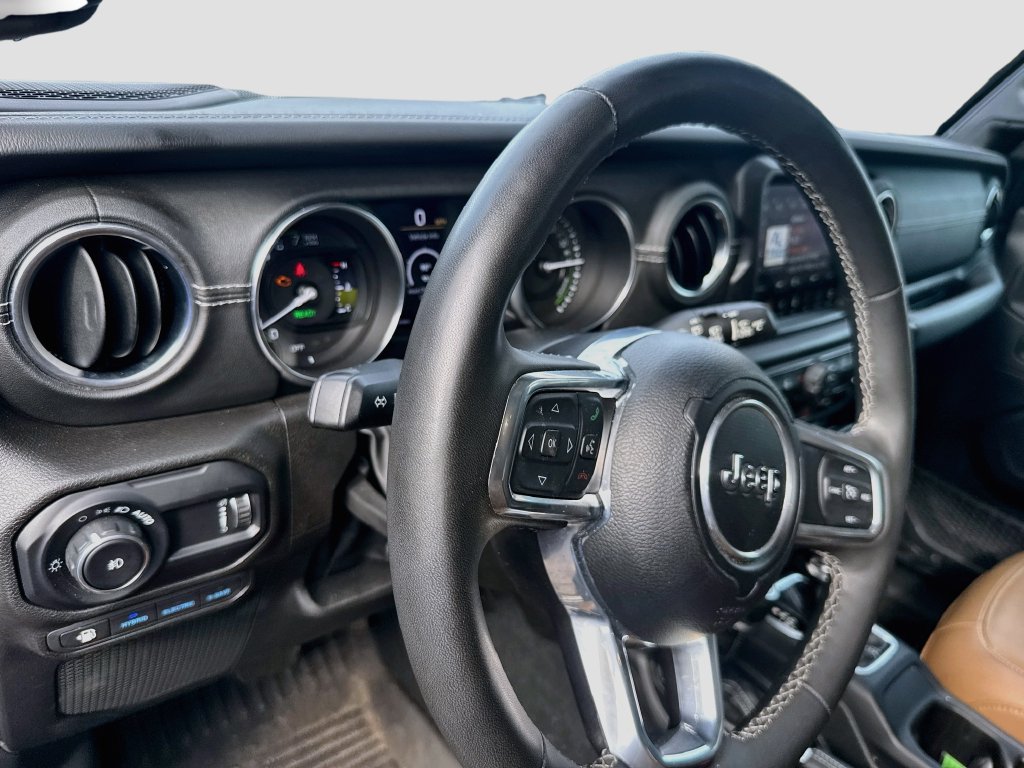 Certified 2023 Jeep Wrangler Unlimited Sahara w/ Cold Weather Group AWD/4WD image 10