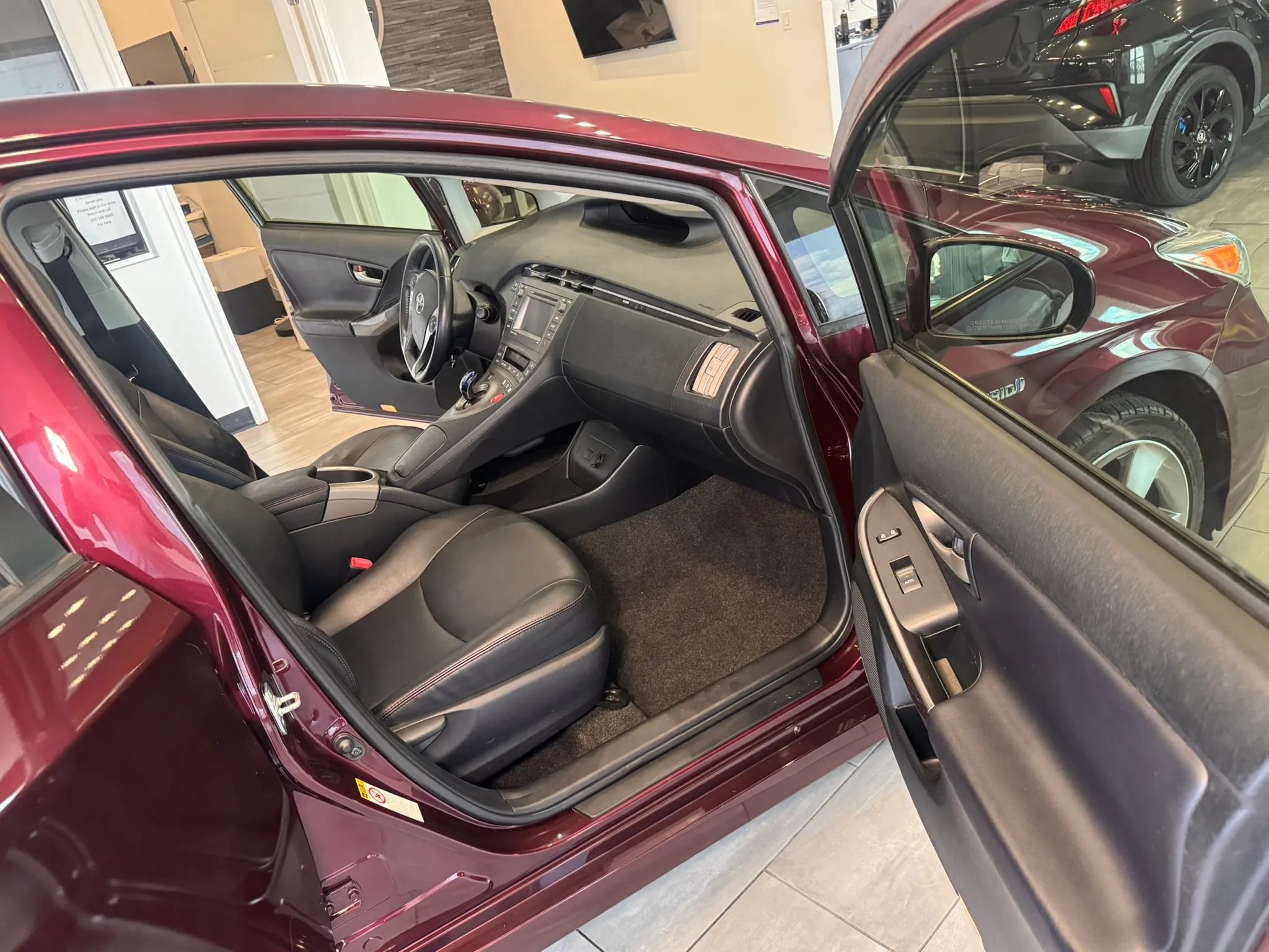 Used 2013 Toyota Prius Persona Series FWD image 26