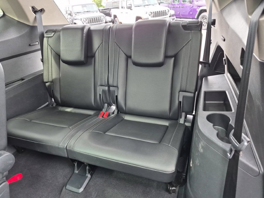 Used 2020 Volkswagen Atlas SE w/ Panoramic Sunroof Package FWD image 26