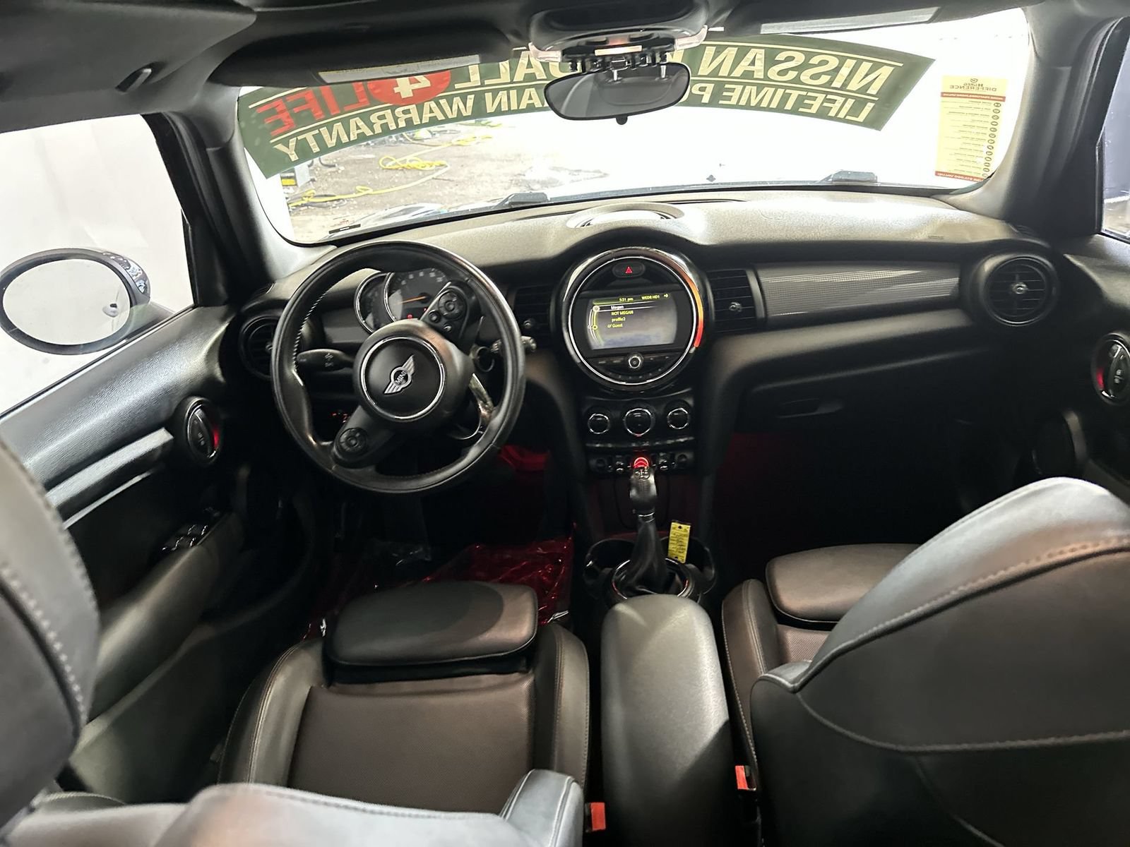 Used 2016 MINI Cooper 4-Door Hardtop FWD image 30