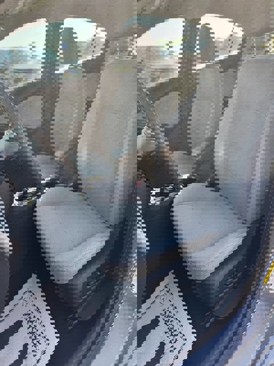 Used 2019 Chevrolet Cruze LT w/ Convenience Package image 16