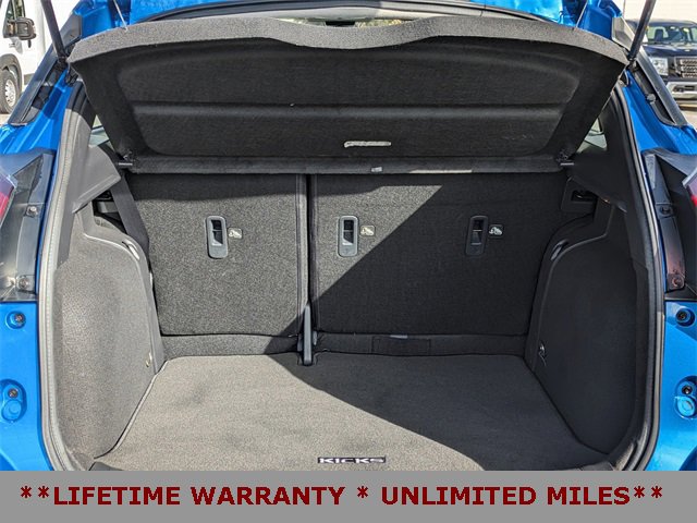 Used 2023 Nissan Kicks SR w/ SR Premium Package image 14