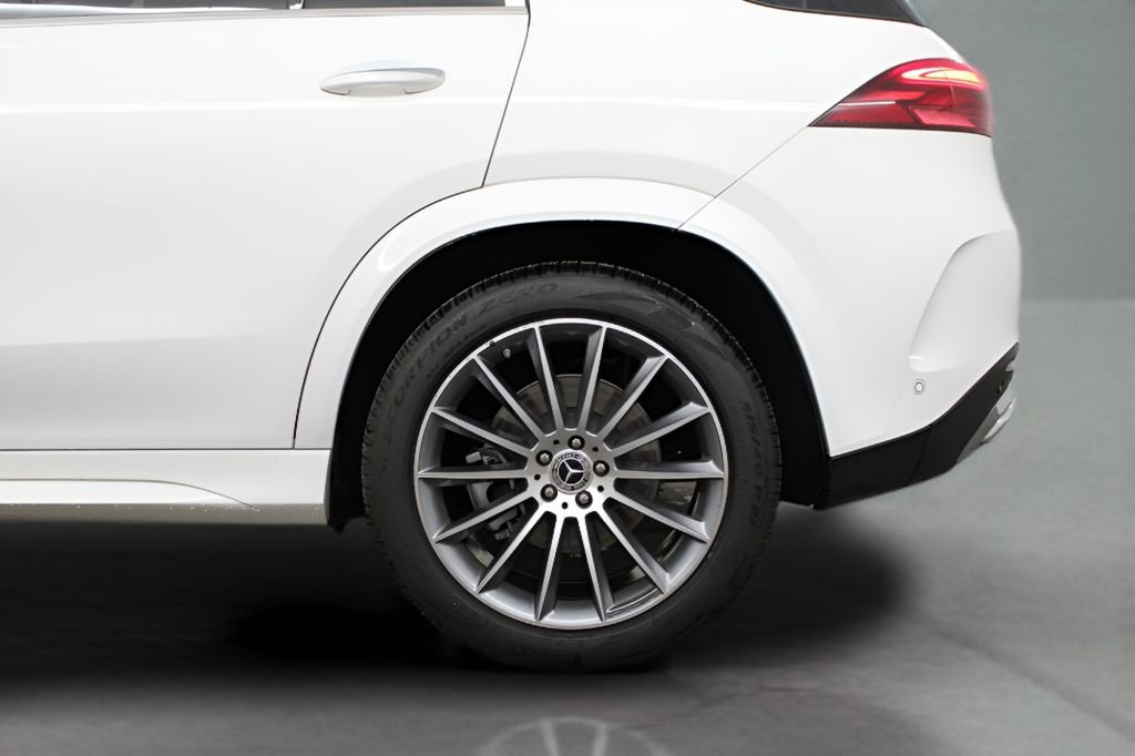 Used 2024 Mercedes-Benz GLE 350 4MATIC image 37