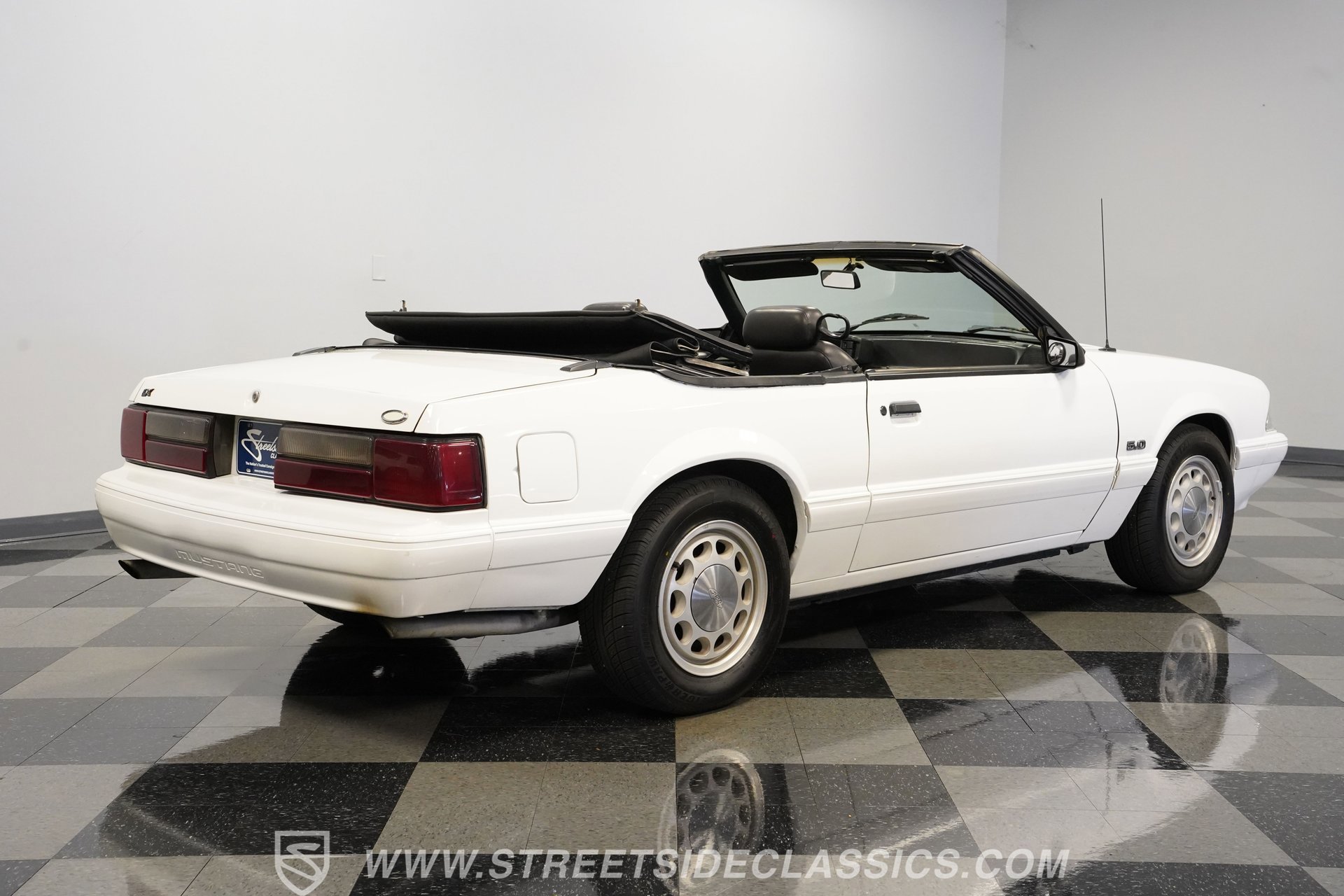 Used 1987 Ford Mustang LX image 13