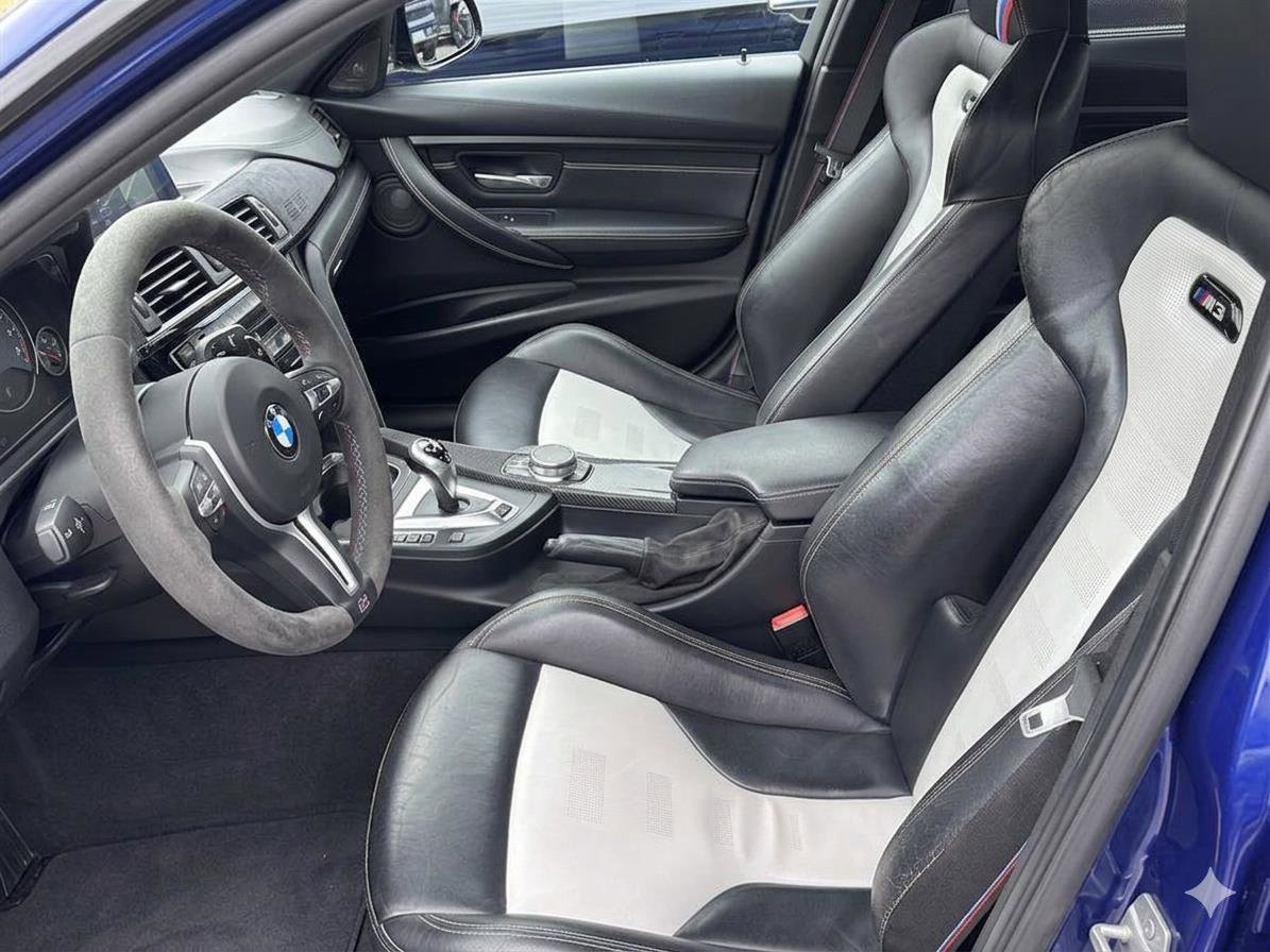 Used 2018 BMW M3 CS w/ Executive Package RWD image 2