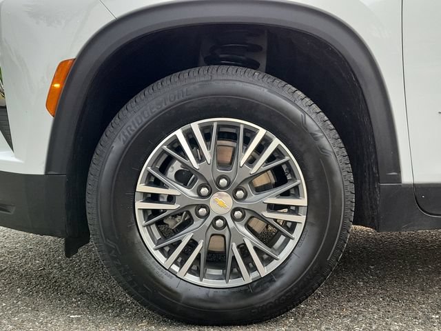 Certified 2025 Chevrolet Traverse LT AWD/4WD image 6