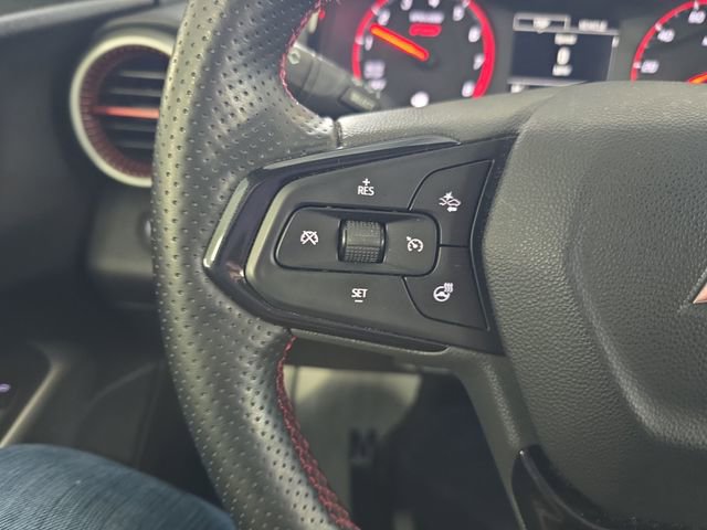 Certified 2025 Chevrolet Trax RS w/ Driver Confidence Package FWD image 19
