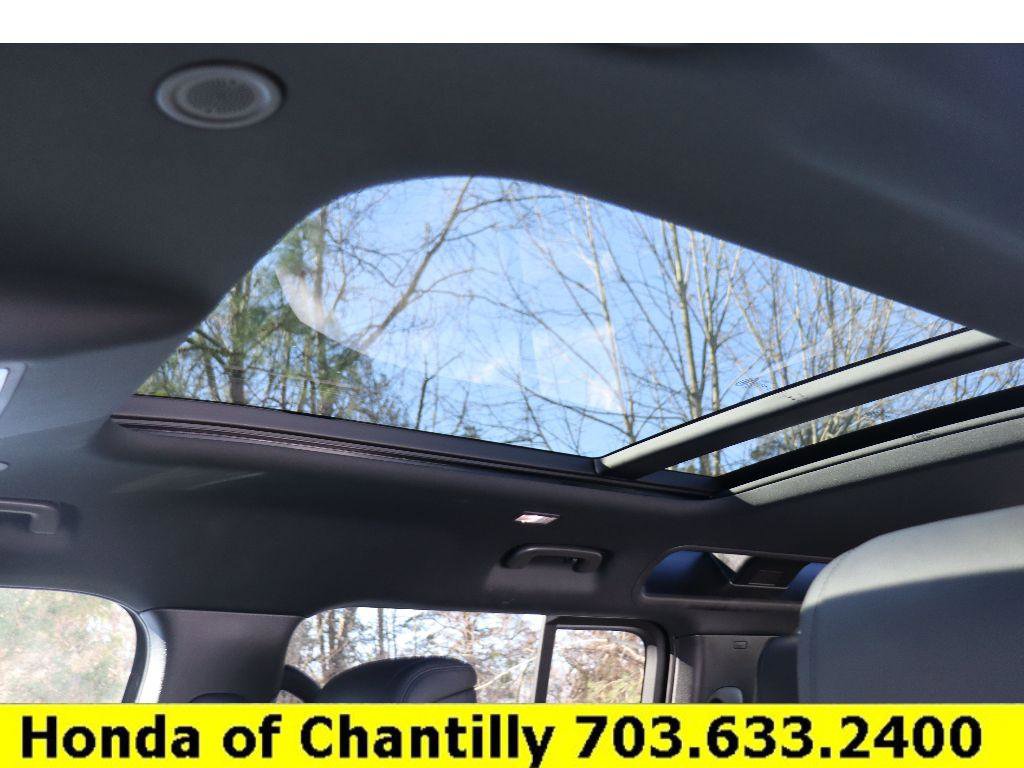 Used 2024 Land Rover Defender 110 X image 20