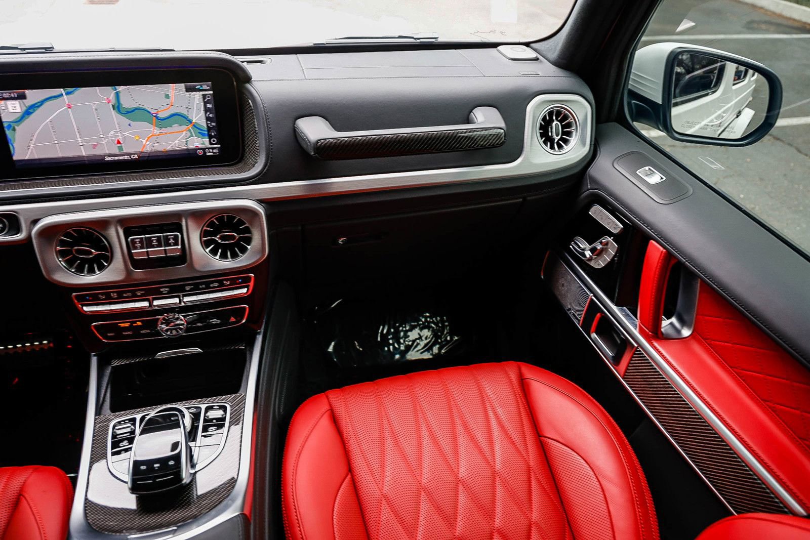 Certified 2024 Mercedes-Benz G 63 AMG 4MATIC image 15