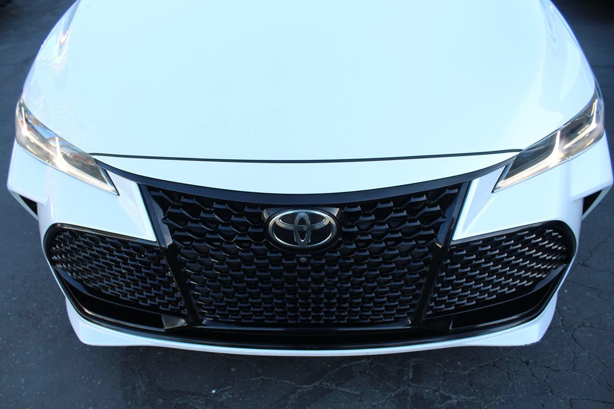 Used 2019 Toyota Avalon Touring w/ Advanced Safety Package FWD image 9