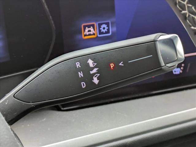 Used 2026 Chevrolet Traverse LT FWD image 13